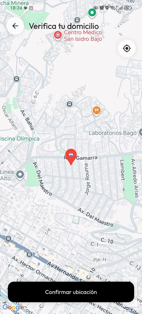 Mapa de demostración para verificar la ubicación del PetPal, con marcador y botón Confirmar ubicación.